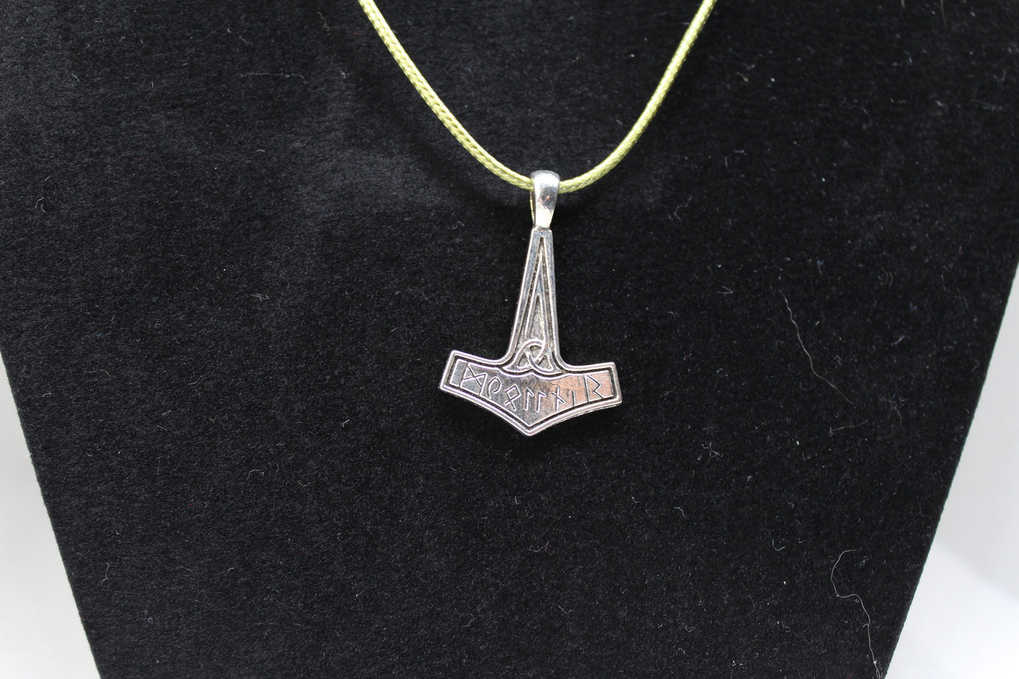 Pendant Charm Necklaces