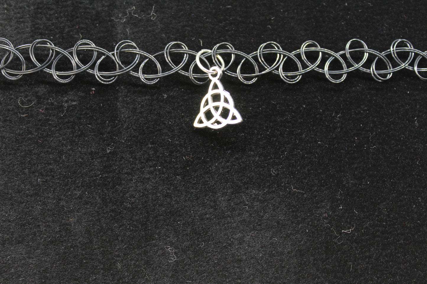 Choker style