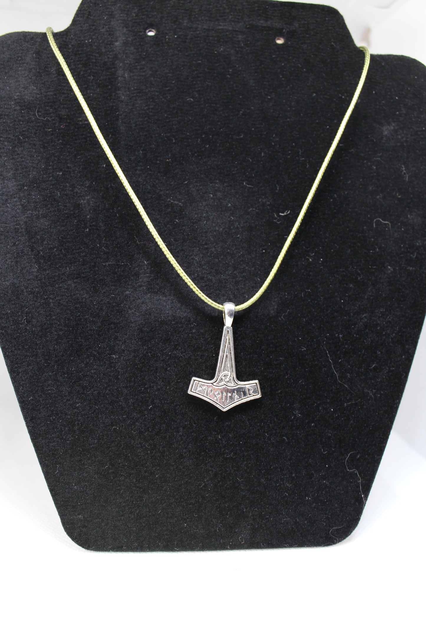 Pendant Charm Necklaces