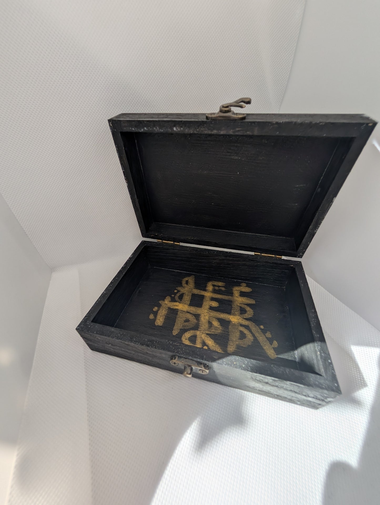 Witch's Travel Altar