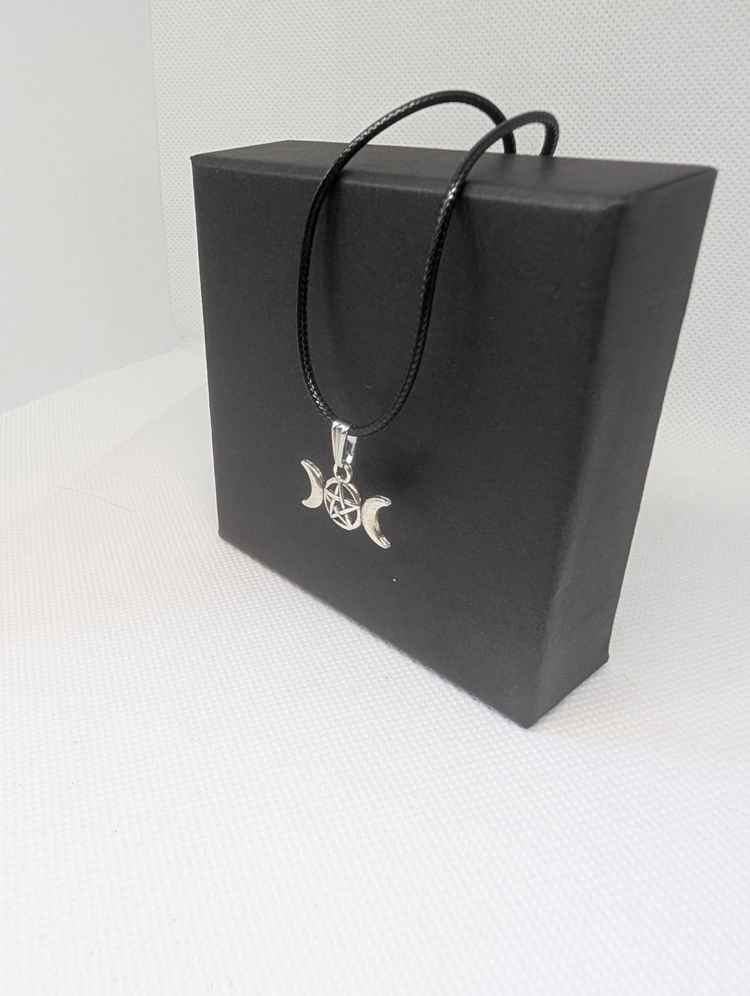 Pendant Charm Necklaces